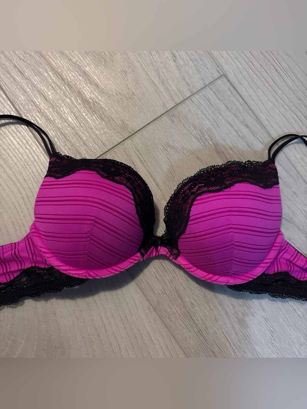 Ambrielle Magenta Hot Pink Push-Up Bra with black lace 34B